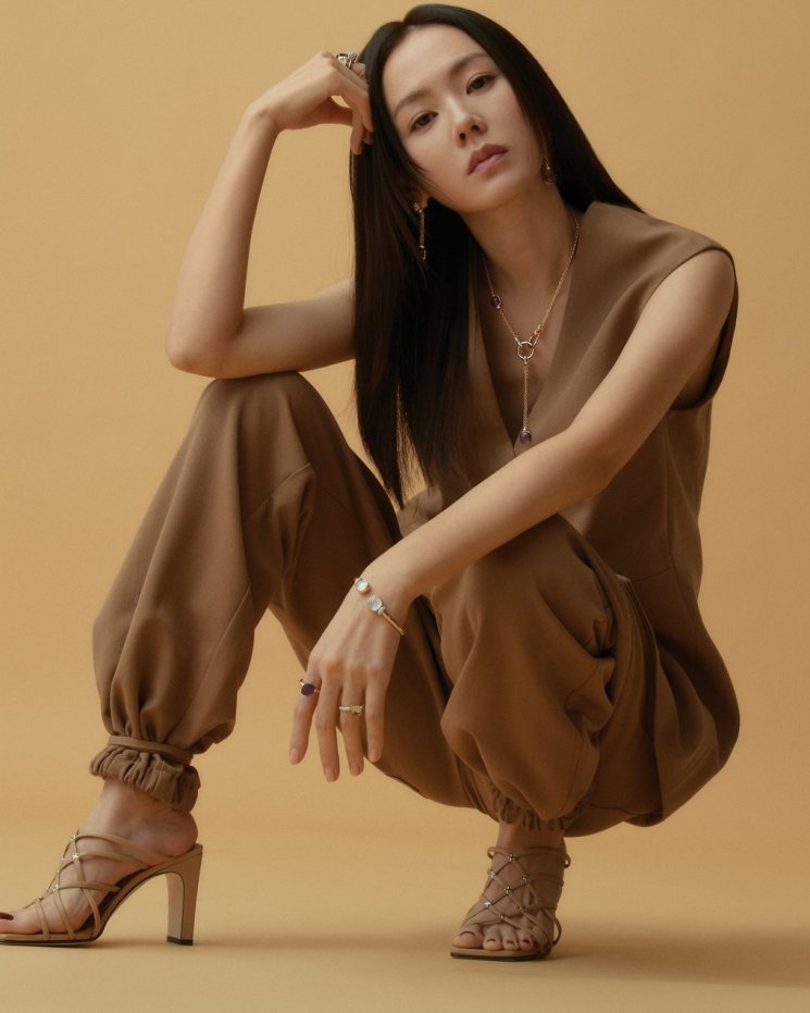 andyandorian's tweet image. leaves me speechless❤️

#extraordinary #kdrama #fashion #style #photosession #photoshoot #actress #beauty #beautiful #stunning #gorgeous #lovely #tvseries #SonYeJin #vogue