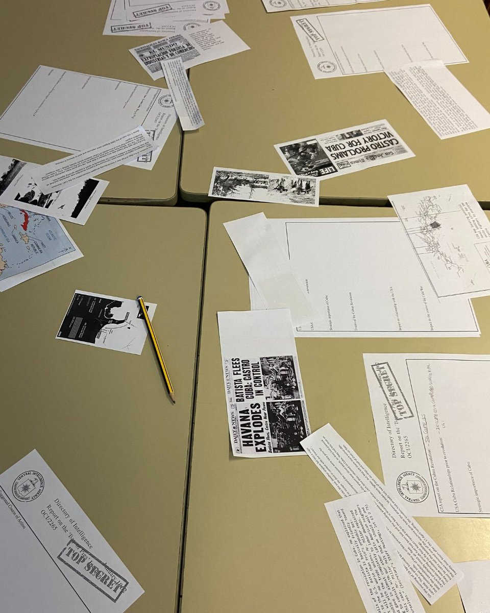Year 9s became Cold War spies, cracking the Cuban Revolution &amp; Bay of Pigs using real CIA, State Dept &amp; news sources.

Led by Station Chief Ovenden, they closed the case with a presidential address—next stop: the Cuban Missile Crisis. 🚀🇨🇺 #HistoryMatters #ColdWar