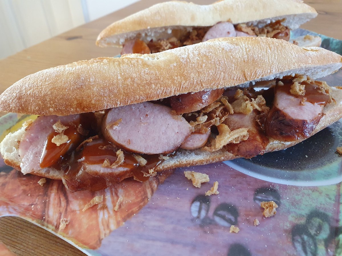 Sausage butty
Great idea <a href="/charlesevansart/">Charles Evans Artist</a>