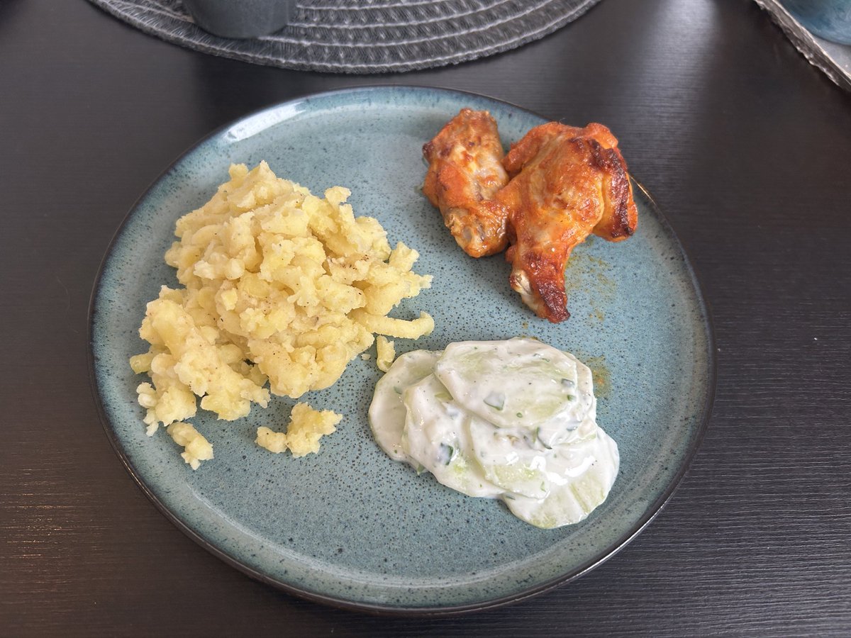 I take a home-cooked meal anytime.

What are you eating today?