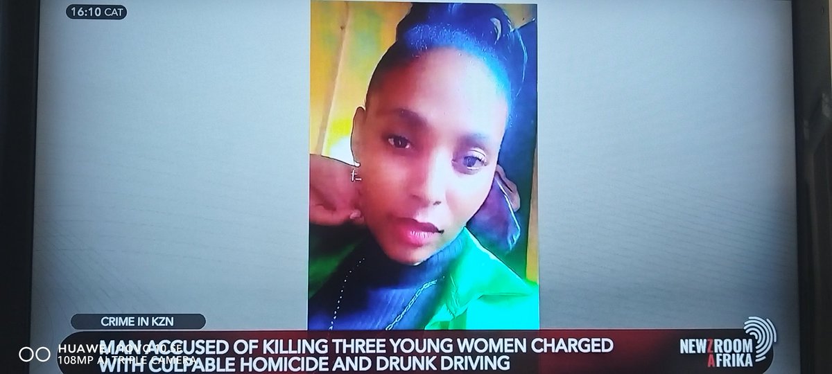 mankisa's tweet photo. @ComunistaOpres4 The whites are also killing blacks, &amp; instead of saying it's crime in SA, they say it's white genocide n whn its black dying its jst crime. A white farmer killed people n fed their pigs with those blacks, right now white farmer ran on 3 ladies frm school n killed them #VivaMalema https://t.co/41wGSCHEQH