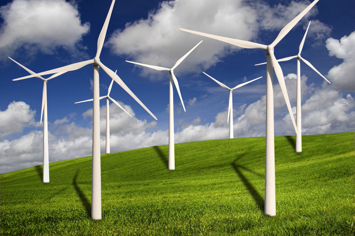 Quelle monstruosité ! ⤵️

Une société allemande d’éoliennes, Windstrom, réclame 44 millions d’euros (!) à un petit village de Charente-Maritime, Puyrolland, car il refuse l’installation de 7 éoliennes géantes !

Et cette société allemande a pris pour avocat…Jean-François Copé !