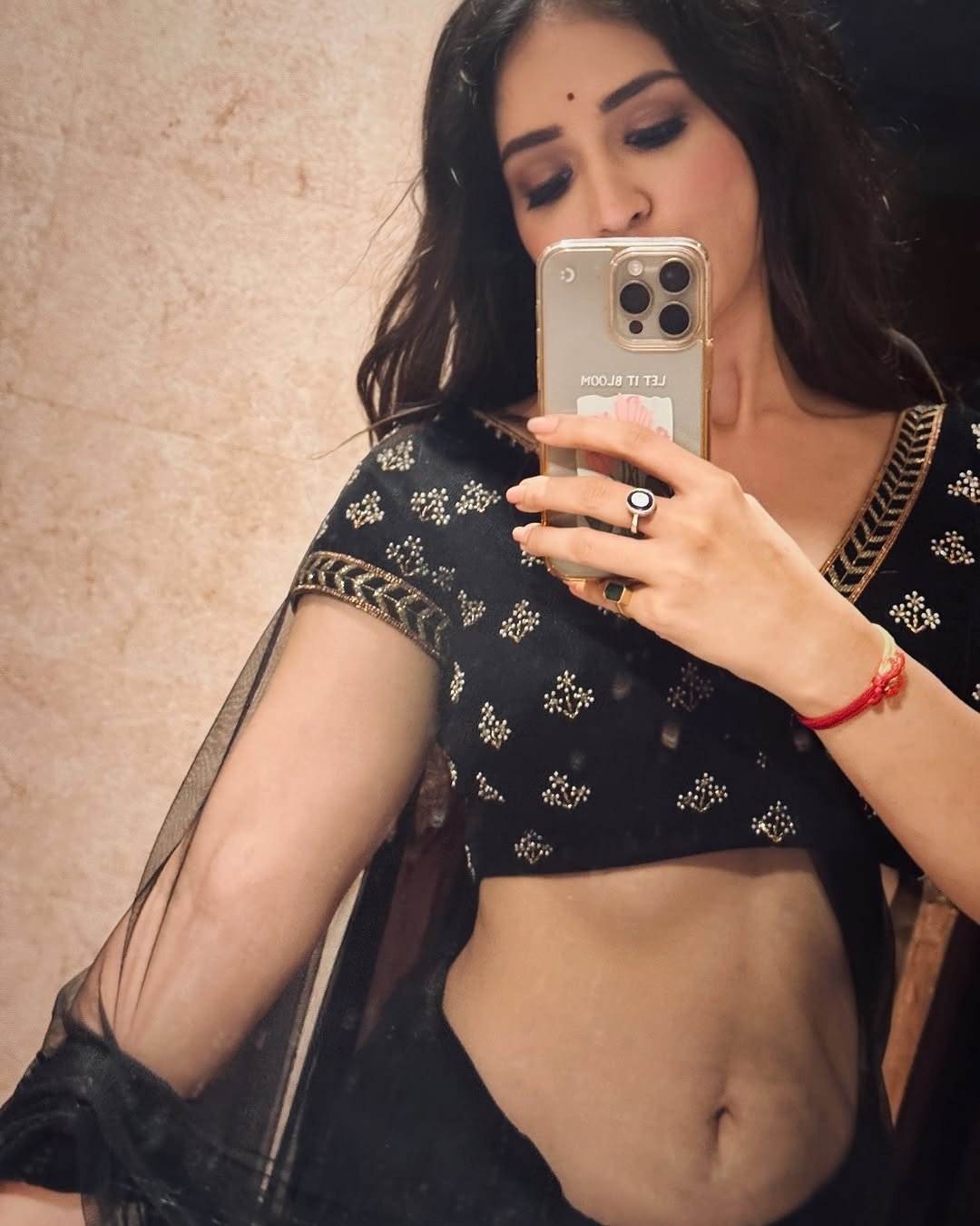 Gr4bElOW0AAwhF_?format=jpg&name=large