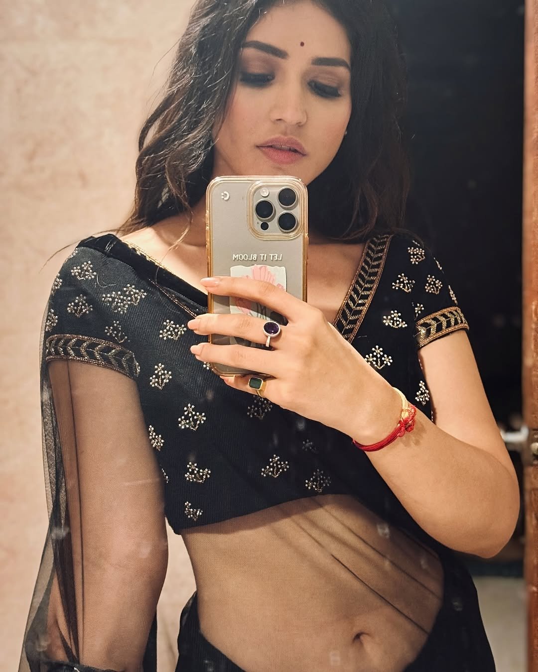 Gr4bEnjWMAAieRu?format=jpg&name=large