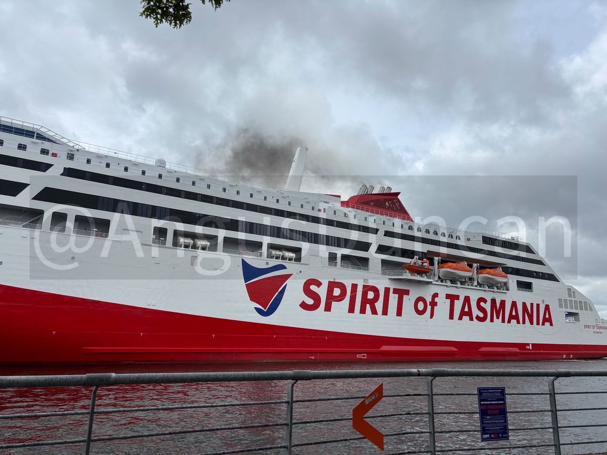 Angus Duncan tweet media