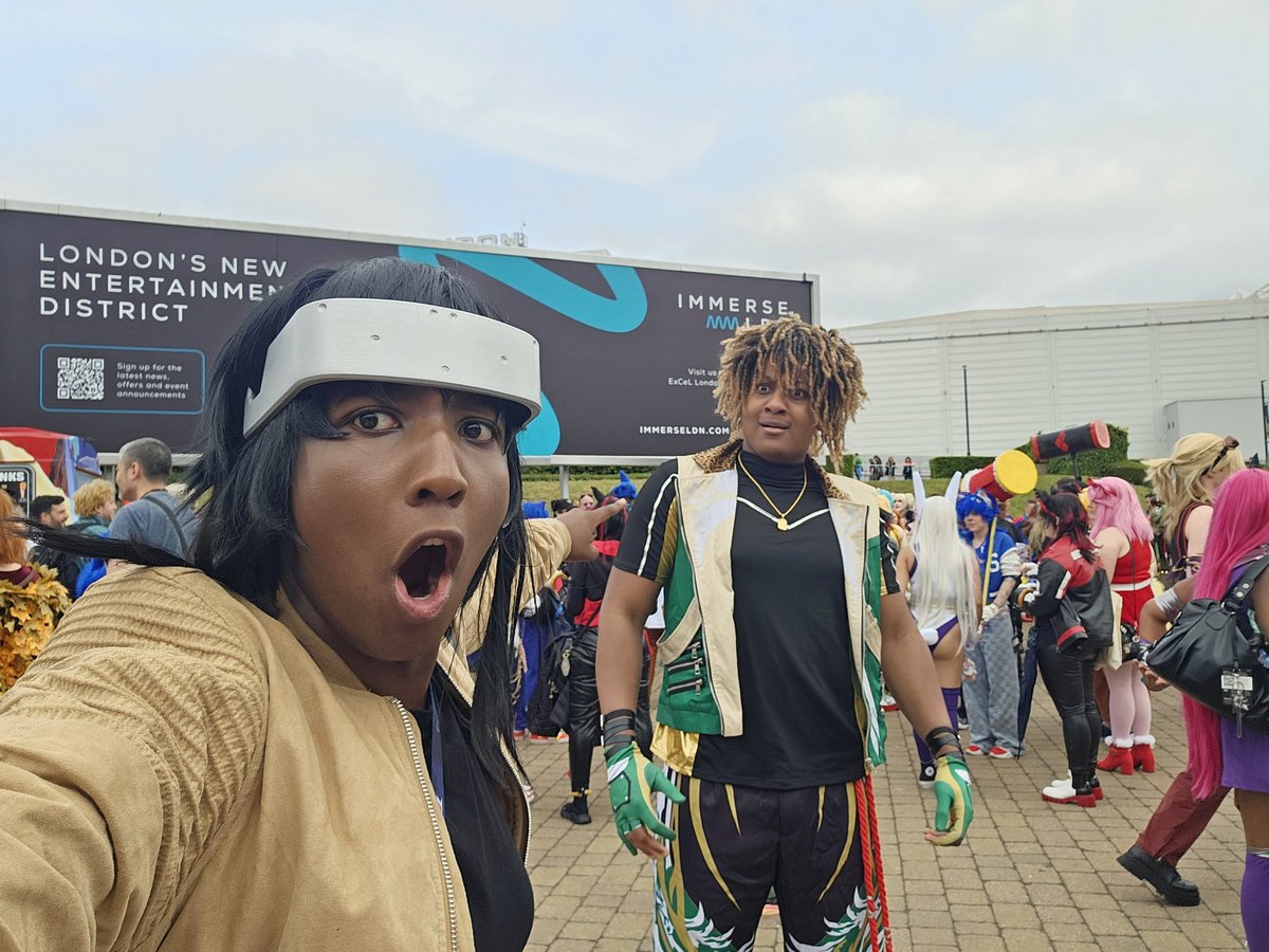 <a href="/MCMComicCon/">MCM Comic Con</a> London was a blast, my biggest highlight being hosting the 3rd <a href="/DestinyTheGame/">Destiny 2</a> Cosplay and hunting down FGC cosplayers, which I was disappointed regarding the latter!!