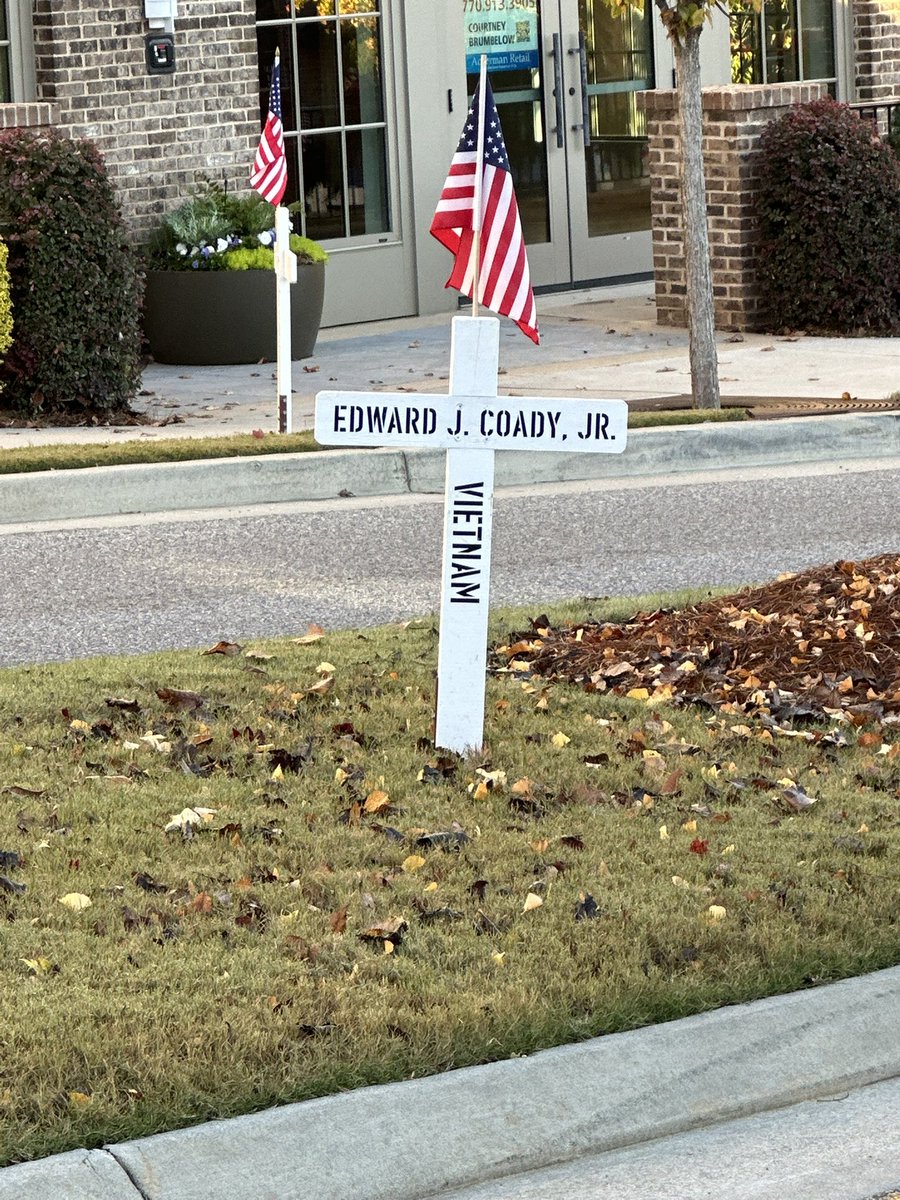 gecoady's tweet image. Remembering those who made the ultimate sacrifice.