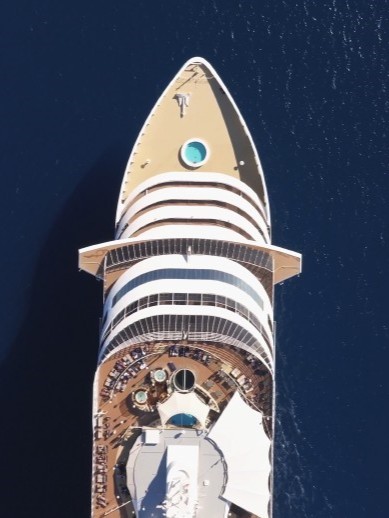 SoloCrucerosCom's tweet image. Un plan sin estrés, todo incluido… y sin coger avión. 🧳☀️
Descubre el Mediterráneo a bordo de #MSCSplendida, saliendo todos los viernes desde Tarragona y sábados desde Valencia, ¡con bus gratis desde muchas ciudades!
 
 📍 Livorno (Florencia), Civitavecchia (Roma), Génova,…