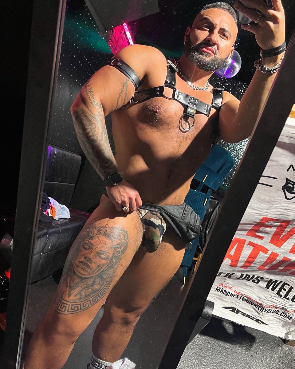 Thick in all the right places 😜😜