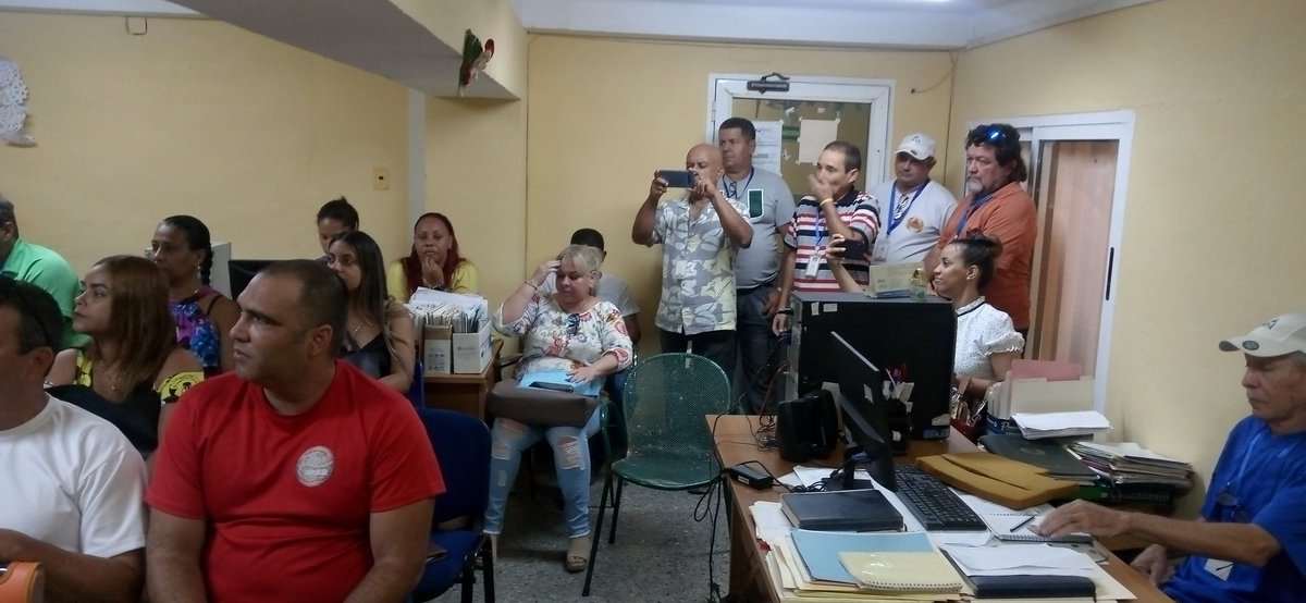 ✅Comenzó hoy visita de control integral del <a href="/geiacuba/">Grupo Empresarial de la Industria Alimentaria</a> a la  Empresa de Bebidas y Refrescos Mayabeque.
El presidente de la OSDE <a href="/GlezEmerio/">Emerio Glez Lorenzo</a> enfatizó revisar los encadenamientos productivos, la legislación vigente y los procesos de contratación‼️
#AlimentariaPorCuba