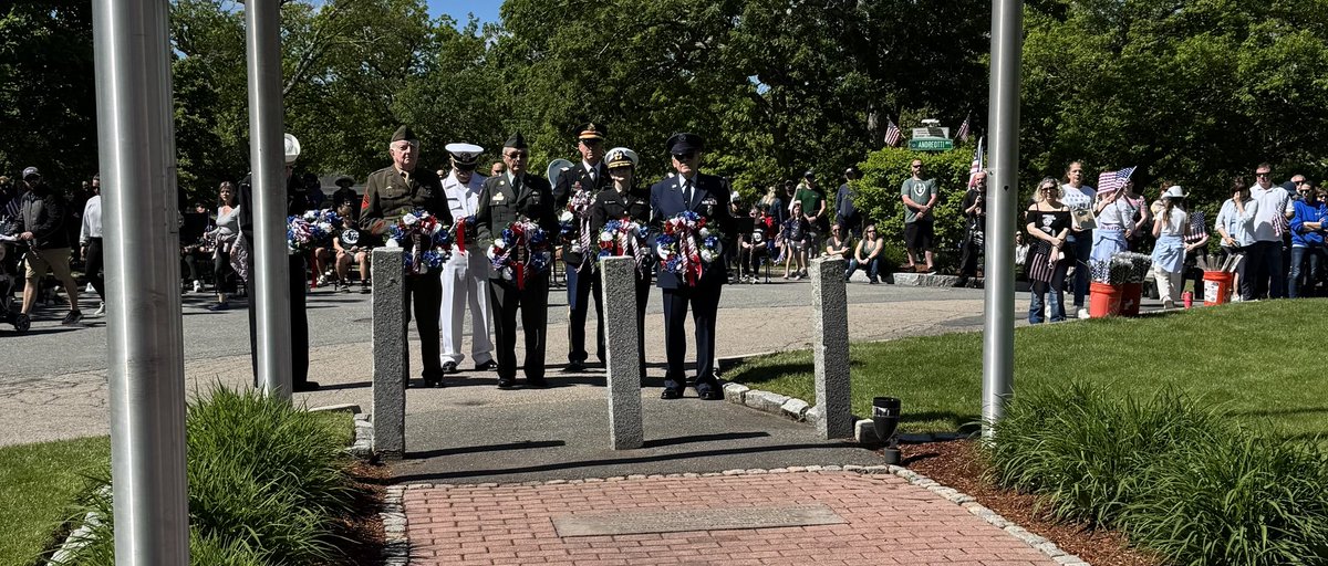 Honor Guard at Canton Memorial Day ceremonies taking place now at Memorial Park. Retired General Frank LaBolitta now speaking. See full ceremonies coming to Canton Community Tv.