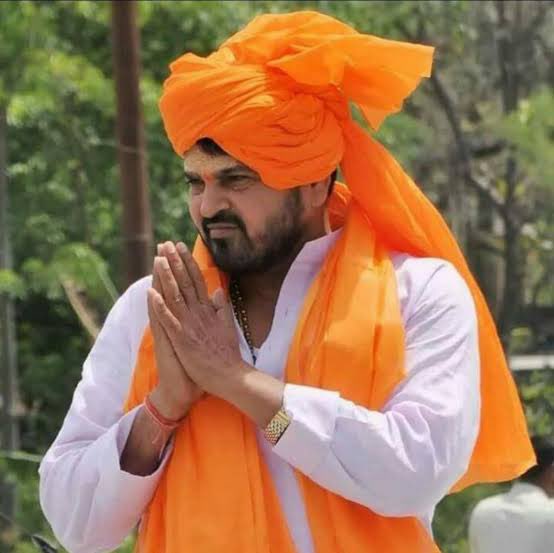 IAbhay_Pratap's tweet image. ये बहुत बड़ी खबर है

पहलवान यौन शोषण केस में बृजभूषण सिंह बरी हो गए हैं

नाबालिग पहलवान से यौन शोषण मामले में पटियाला हाउस कोर्ट ने @b_bhushansharan को बरी कर दिया है

क्या विनेश फ़ोग़ाट और बजरंग पूनिया अब शर्मिंदा होकर बाबू साहेब से माफ़ी मांगेंगे?

बृजभूषण को रेपिस्ट बोला गया,…