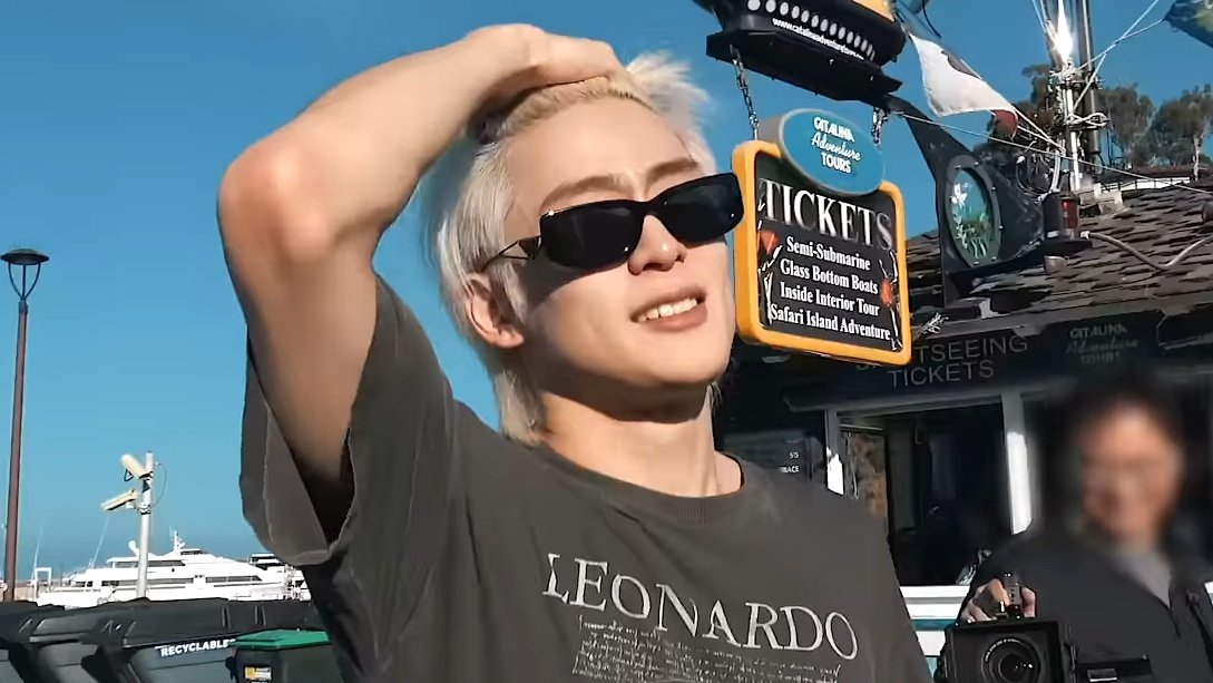 JJHLOOKS's tweet image. jaehyun in la