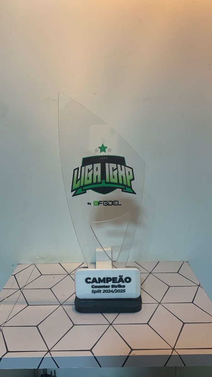 volteracs's tweet image. Campeões IGXP 2025🏆🥇

#CS2 #CSGO #campeao