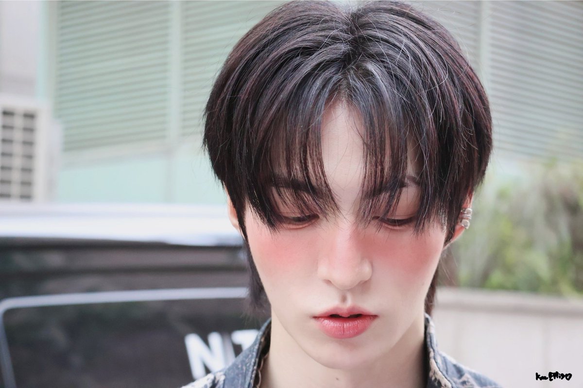 ブロ㋡コリー tweet media