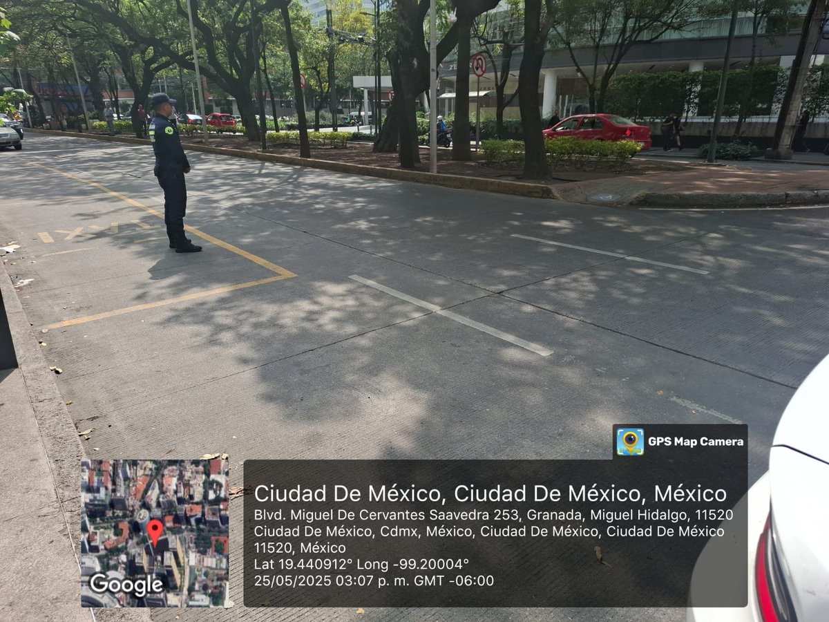 polisposando's tweet photo. Ni la Lisensiada Sandra Cuebas tiene estas poses. #HayNomas https://t.co/LDOuftW9AU