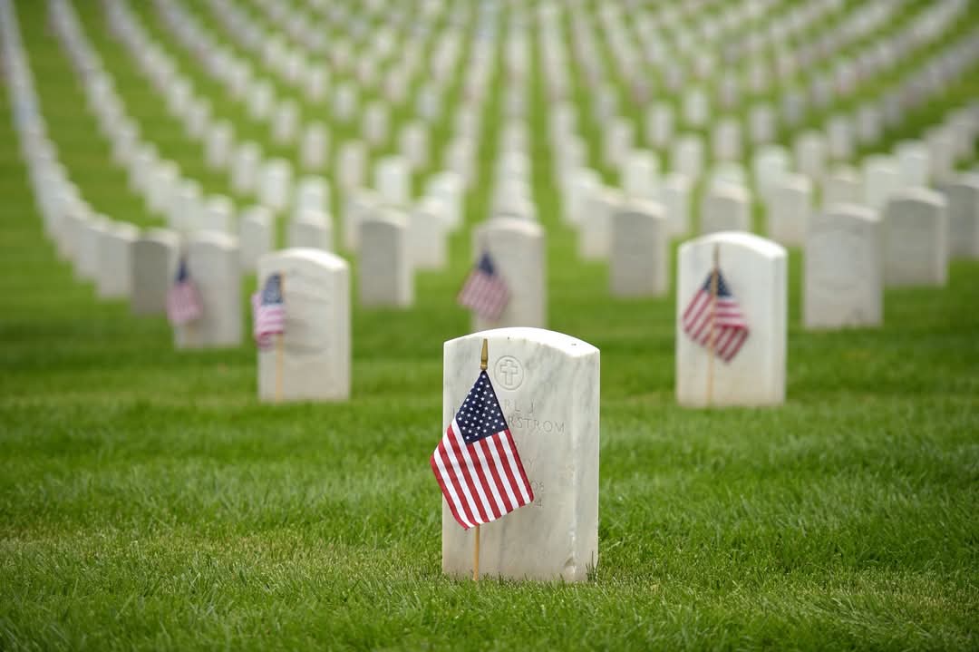 Memorial Day. Remember the veterans that made the ultimate sacrifice.

#MemorialDay