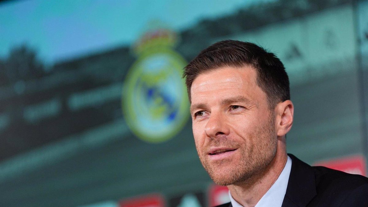 El Real Madrid estrena una nueva era con Xabi Alonso al frente del banquillo madridactual.es/8033974-futbol…