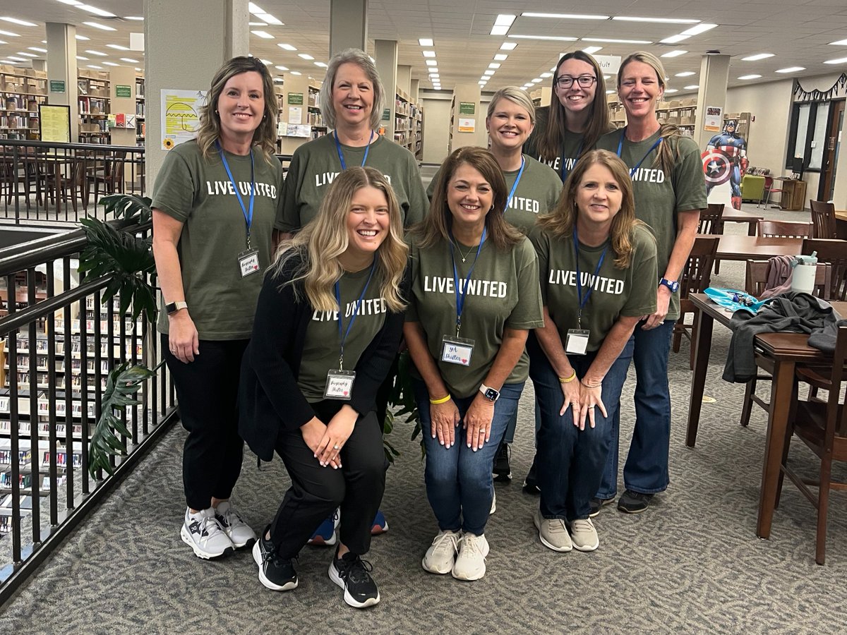 A team of Tuscaloosa Bryant Bankers joined United Way of West Alabama's Days of Action earlier this month at the Tuscaloosa Public Library, helping relocate a total of 8,125 books as a part of the Library’s ongoing renovations.
