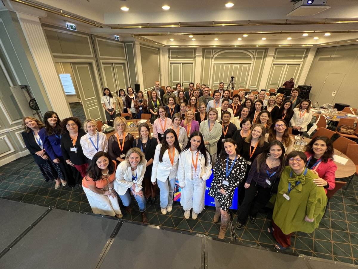 🇪🇺 20.–21. 5. se v Bruselu uskutečnilo Setkání národních kontaktních míst programu CERV.

Hlavními tématy jednání byly:
 🔹Implementace programu CERV 
 🔹Politické priority 
 🔹Diskuse na téma, jak můžeme lépe spolupracovat?
 🔹Co je považováno za kvalitní a relevantní projekt?