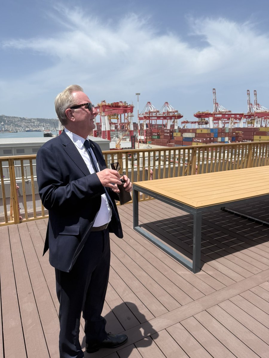 UK in Israel 🇬🇧 (@ukinisrael) on Twitter photo Great to welcome <a href="/LordIanAustin/">Ian Austin</a> to Haifa!
In a day full of innovation by the Carmel, the UK Trade Envoy to Israel visited the cutting-edge Customs Scanning Centre, Haifa Bayport, the Haifa–Nazareth Light Rail project, and the Technion - witnessing 🇬🇧–🇮🇱 cooperation at every stop Great to welcome <a href="/LordIanAustin/">Ian Austin</a> to Haifa!
In a day full of innovation by the Carmel, the UK Trade Envoy to Israel visited the cutting-edge Customs Scanning Centre, Haifa Bayport, the Haifa–Nazareth Light Rail project, and the Technion - witnessing 🇬🇧–🇮🇱 cooperation at every stop
