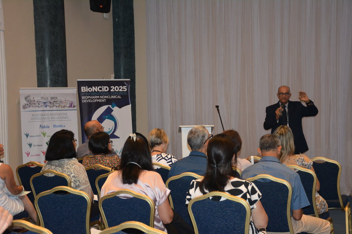 "Center for Genetic Engineering and Biotechnology: main results and future prospects in 2025 in terms of R&amp;D projects and product commercialization", by PhD. Manuel Raíces, was the first lecture of the #BioNCiD2025 #InternationalCongress.