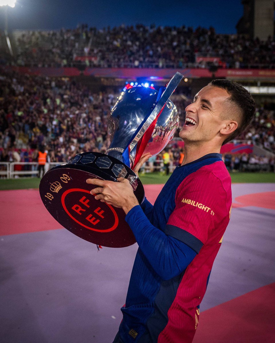 Tahir Dani (@tahirdani4) on Twitter photo ❗Marc Casadó is close to renew his Barcelona contract until 2030. Only final details missing.
— <a href="/sport/">Diario SPORT</a> ❗Marc Casadó is close to renew his Barcelona contract until 2030. Only final details missing.
— <a href="/sport/">Diario SPORT</a>