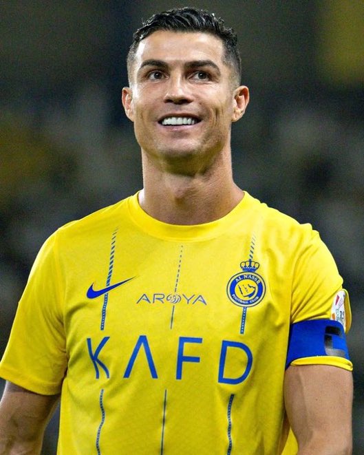 🚨🚨🚨🚨🚨🚨 — صحيفة ماركا الاسبانية 🇪🇸 :

كريستيانو رونالدو يُسجل هدفًا

ليس في الملاعب وإنما في المكاتب