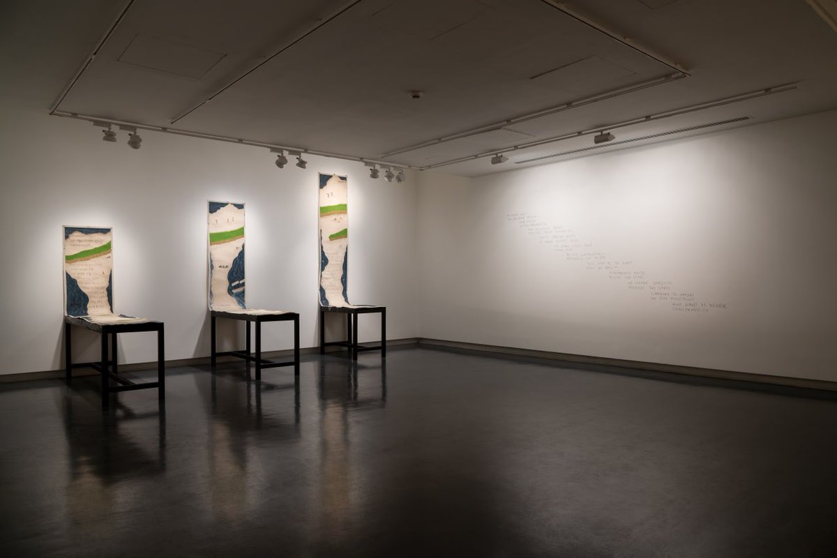 awc_newspaper's tweet image. From one air-conditioned room to the other, and never-ending labor shifts.
Dalia Maini on Sharjah Biennal 16 „to carry“ and Apirl Acts: „to carry new formations“.

#SharjahBiennal #tocarry #DaliaMaini 

READ HERE: artsoftheworkingclass.org/text/april-act…