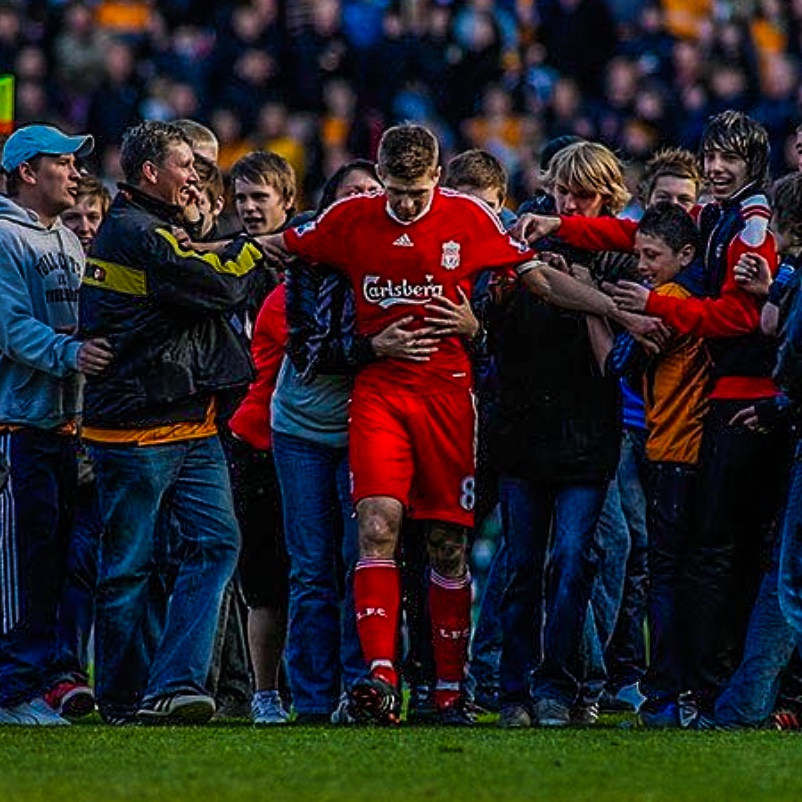 🏴󠁧󠁢󠁥󠁮󠁧󠁿✨ Steven Gerrard's Liverpool stats...

• 710 appearances 
• 186 goals 
• 155 assists 
• 9 trophies won

Happy birthday to him. ❤️👏