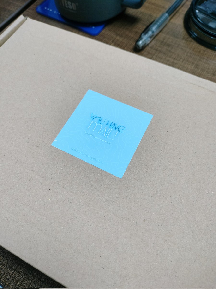 hanniewonsun's tweet photo. :。୨୧★happy mail∘˚˳°☆。*゚
@doscribbles
finally, finally!!! sa office talaga nag unbox HAHAHAHHAHA i'm super excited to read 🫶
#TouchdownLanded #nakakatouchdown #KhaiSiahZyTakesTheField #whathaffenjosiknowkhaisiahryt https://t.co/vv3LtkvUNz