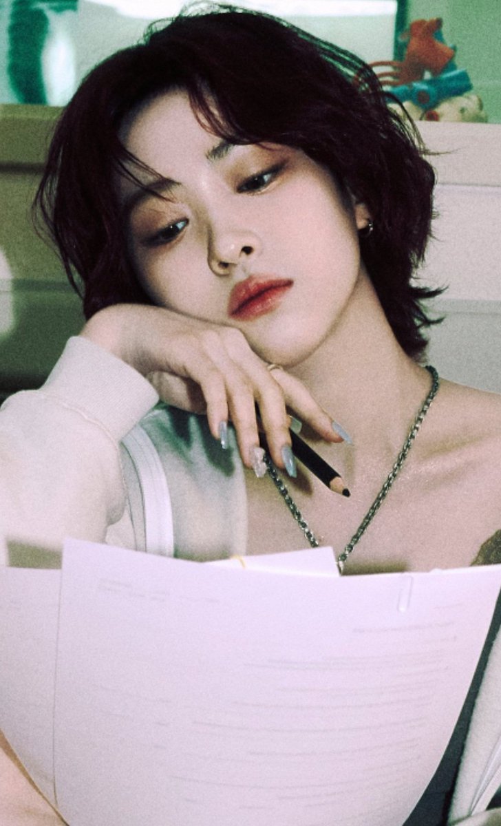 🐱𝓡 ﹚ ⎢ITZY GWBG ⎢🐱 ⇢ Ryuu 🥰🐱💙 ITZY RUNS THE WORLD