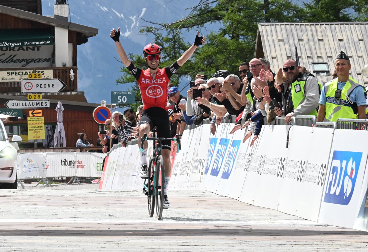 Le maillot Excalibur ARKEA-B&amp;B HOTELS a brillé sur les sommets des Alpes Maritimes. 🔴⚫️

Cristián Rodríguez remporte la Mercan’Tour Classic, 13e manche de la Coupe de France tandis que Victor Guernalec se classe 6e de l’épreuve.

📷 B.Bade/LNC