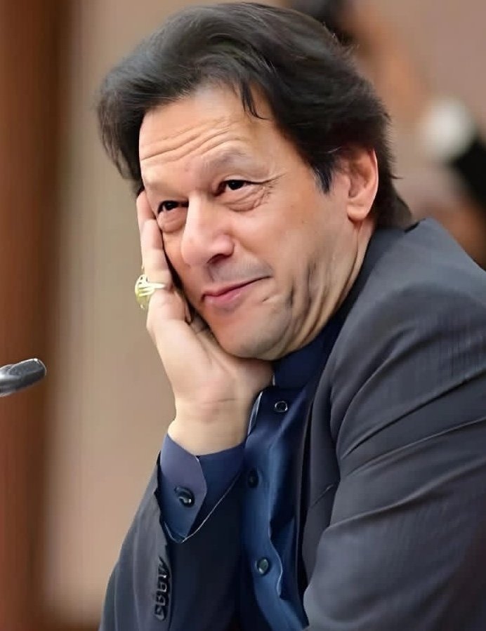 𝐅𝐥𝐲𝐢𝐧𝐠 𝐊𝐢𝐭𝐞 🪁 (@flyte_5) on Twitter photo They locked his body not his voice,
He still echoes in the nation’s choice.
#Last_Hope_Khan
<a href="/IYWarrior_/">Insaf Youth Warriors (Official)</a>
<a href="/itehrankhan/">Kaptaan (HR)</a> They locked his body not his voice,
He still echoes in the nation’s choice.
#Last_Hope_Khan
<a href="/IYWarrior_/">Insaf Youth Warriors (Official)</a>
<a href="/itehrankhan/">Kaptaan (HR)</a>