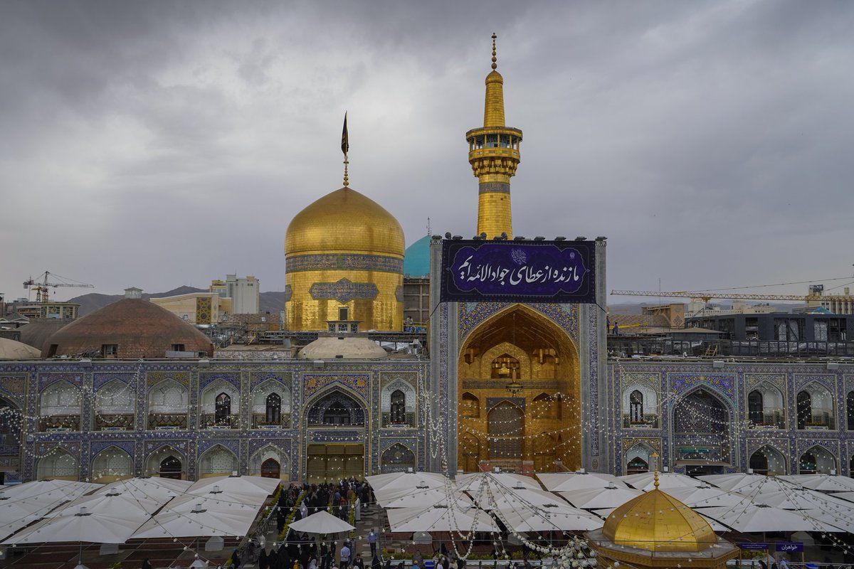 امام محمد تقی علیہ السلام فرماتے ہیں:

تین چیزیں خوشنودی خدا کا سبب ہیں:
 کثرت سے استغفار کرنا
 اچھی صحبت
 کثرت سے صدقہ دینا۔

فصول المهمه، ص 274