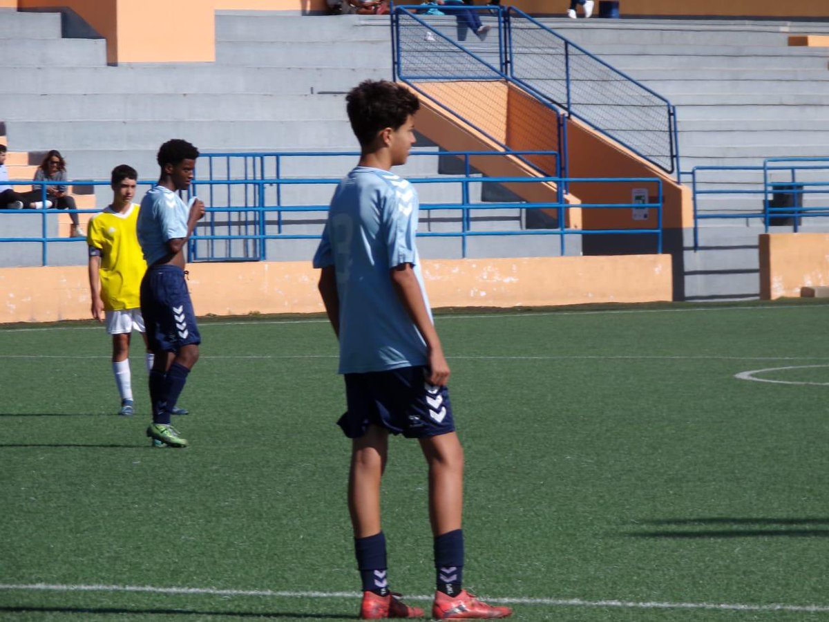 ✨𝐈𝐍𝐅𝐀𝐍𝐓𝐈𝐋 𝐀 // No pudo ser frente al Doramas en nuestro campo. Quedan dos jornadas por delante, ¡seguimos equipo!

🔵 U.D. Valsequillo 0
⚪️ C.D. Doramas 3

#vamosvalsequillo⚽️💙