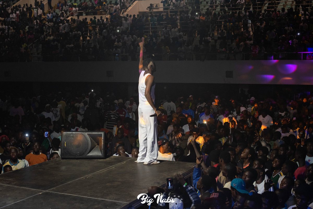 bignabs_'s tweet photo. @_IsRahim brought on the biggest energy over the weekend at his “Back In White concert” in Tamale at the Aliu Mahama Sports Stadium 🏟️
📸 by me
#BackInWhiteAlbum https://t.co/LjAwNIfEeR