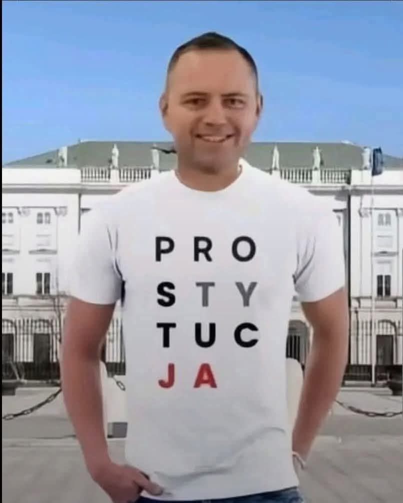 RadekZKraka's tweet image. Nowa jakość w polityce.
#BezStresuBezDresu