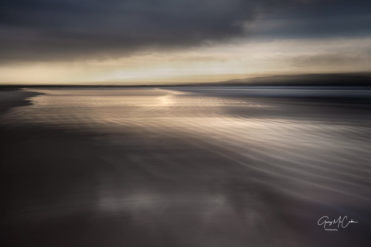Mount10Photo's tweet photo. Benone Beach at sunset. A moody beach scene with a touch of ICM https://t.co/JMY9Ilr06b