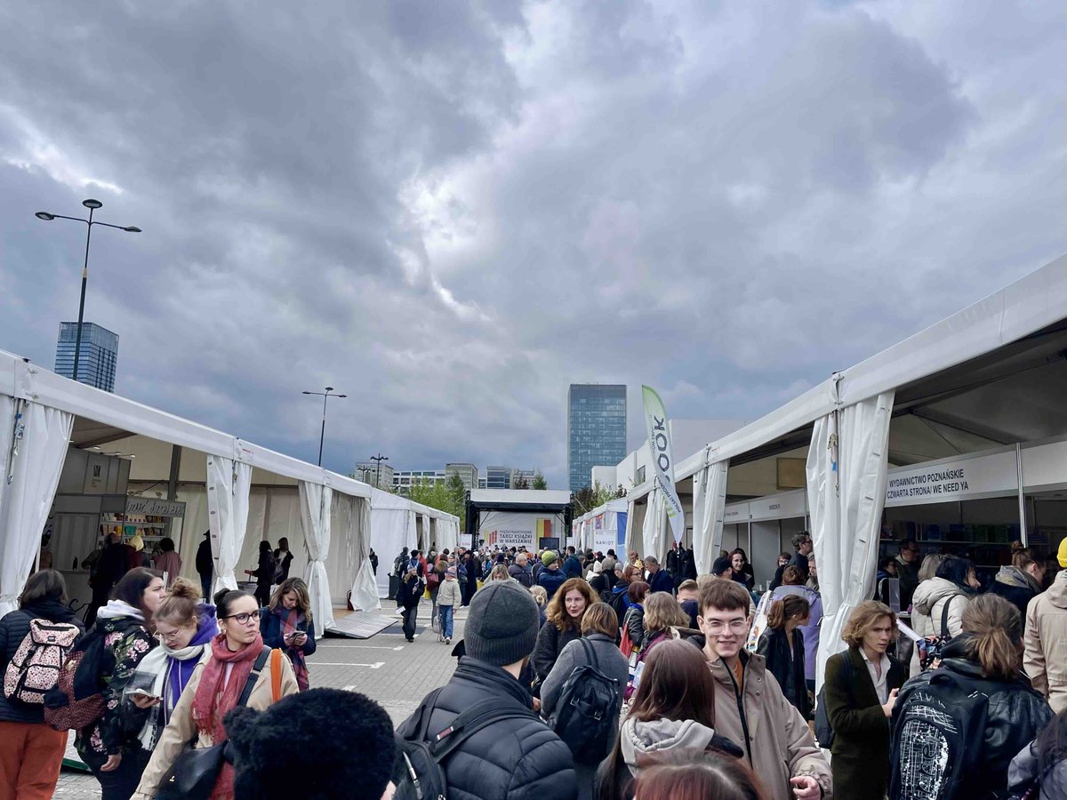 Międzynarodowe Targi Książki w Warszawie 2025 w piątek
👇
subiektywnieoksiazkach.pl/2025/05/miedzy…