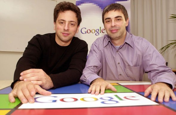 في عام 2001، تم طرد مؤسسي Google من إدارة شركتهم الخاصة.

قال مجلس الإدارة إنهما "صغيران جدًا على القيادة".

لذا، وعلى مدى أكثر من 10 سنوات، خططا لعملية استعادة مثالية لما هو من حقهما.

إليك خطة الاستحواذ التي تبلغ قيمتها 2 تريليون دولار والتي لم تسمع بها من قبل: 🧵