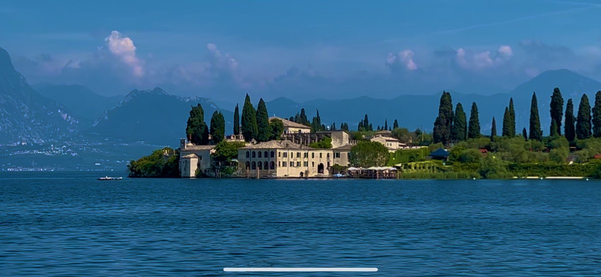 Kate 💙 (@k8_scozia) on Twitter photo Another day exploring the lake. Loved the views of one of my favourite places🤩🥰🇮🇹<a href="/SanVigilio/">Locanda San Vigilio</a> Another day exploring the lake. Loved the views of one of my favourite places🤩🥰🇮🇹<a href="/SanVigilio/">Locanda San Vigilio</a>