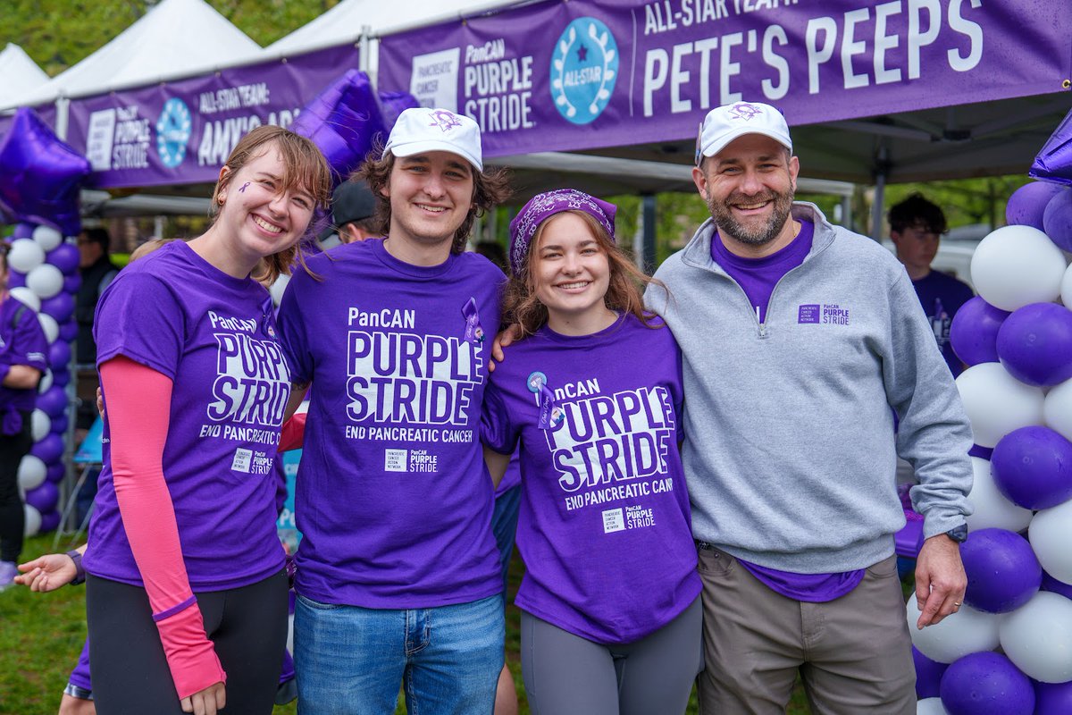 PanCANMichigan's tweet image. It's been one month since we took steps together to end pancreatic cancer at #PanCANPurpleStride Michigan! 👟💜 Let’s look back on that inspiring day — share your favorite photo in the comments!