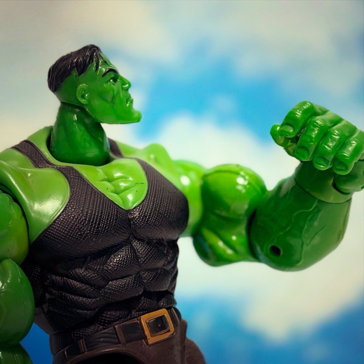 MtnezTadeo_Juan's tweet photo. Farewell… my best friend. See you yesterday.
(RIP Peter David, who gave us the best Hulk ever)
#marvel #marvelcomicbooks #marvellegends #marvellegendshulk #hulkactionfigure #comicwriters #rippeterdavid #PeterDavid https://t.co/dTmUocNsDx