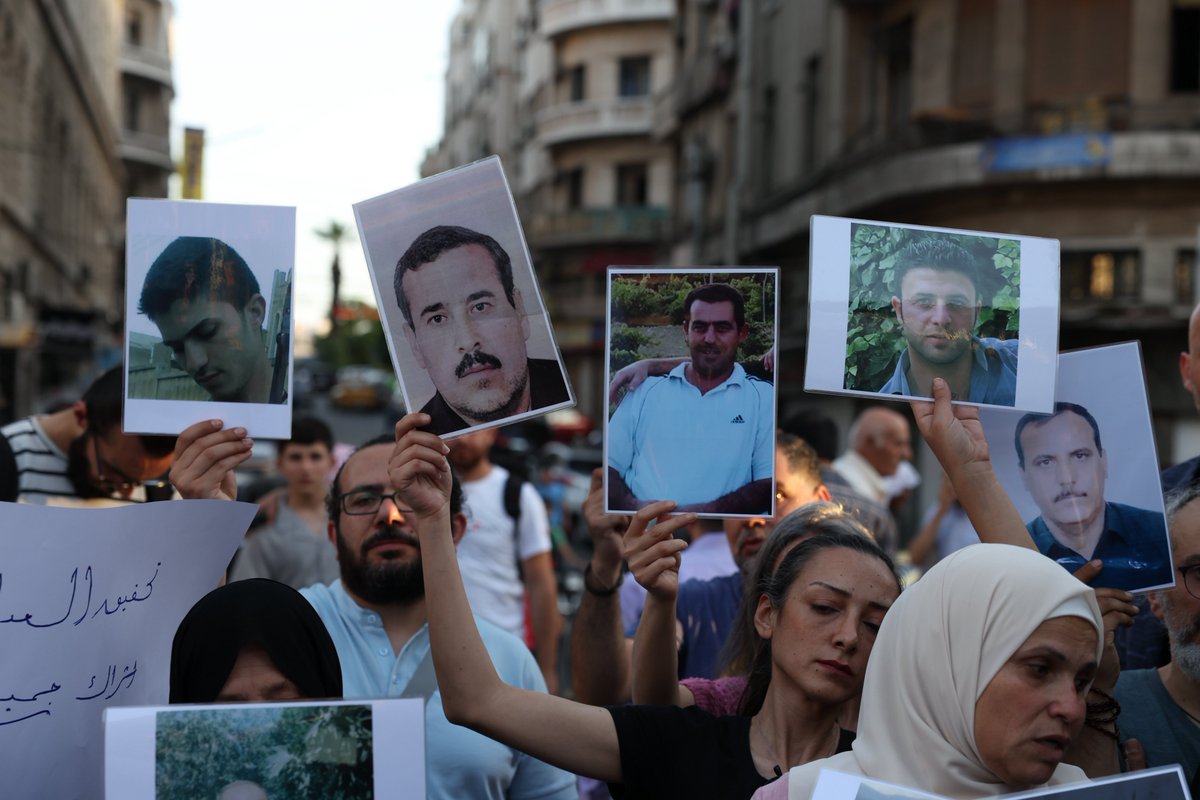 The Syria Campaign (@thesyriacmpgn) on Twitter photo Syria’s families of detainees & forcibly disappeared stood in Damascus yesterday to demand truth about their loved ones, comprehensive justice & accountability for all perpetrators of arbitrary detention, torture & killing under torture in Syria.
📸 <a href="/AliHajSuleiman/">Ali Haj Suleiman</a> Syria’s families of detainees & forcibly disappeared stood in Damascus yesterday to demand truth about their loved ones, comprehensive justice & accountability for all perpetrators of arbitrary detention, torture & killing under torture in Syria.
📸 <a href="/AliHajSuleiman/">Ali Haj Suleiman</a>