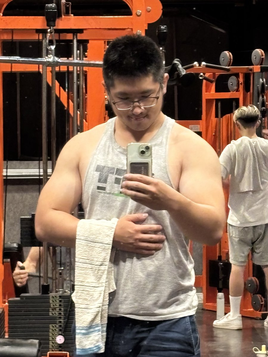 教召終於結束了～要努力鍛鍊回來～感覺消風得很嚴重😭