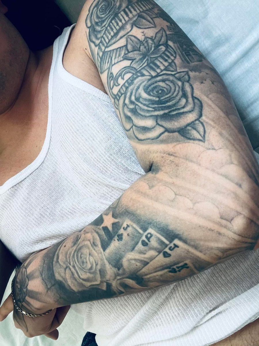 werocalient's tweet photo. Buenos días funditas 😈🥵🤤 https://t.co/mJIBg5FW5I