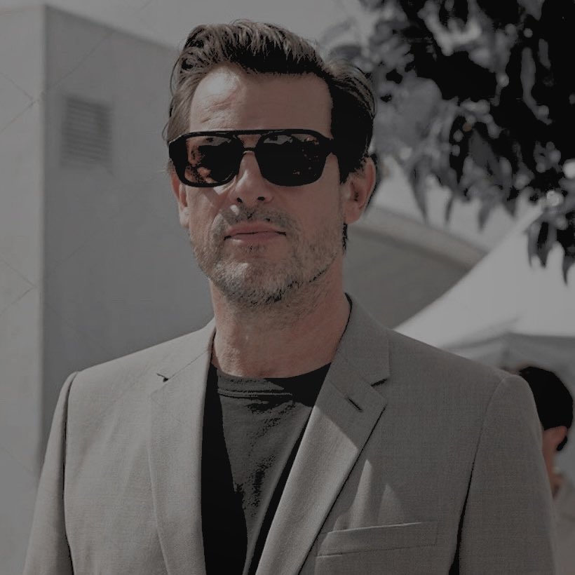 * 𝐇𝐄𝐑 𝓓𝐄𝐌𝐈𝐒𝐄. tweet media