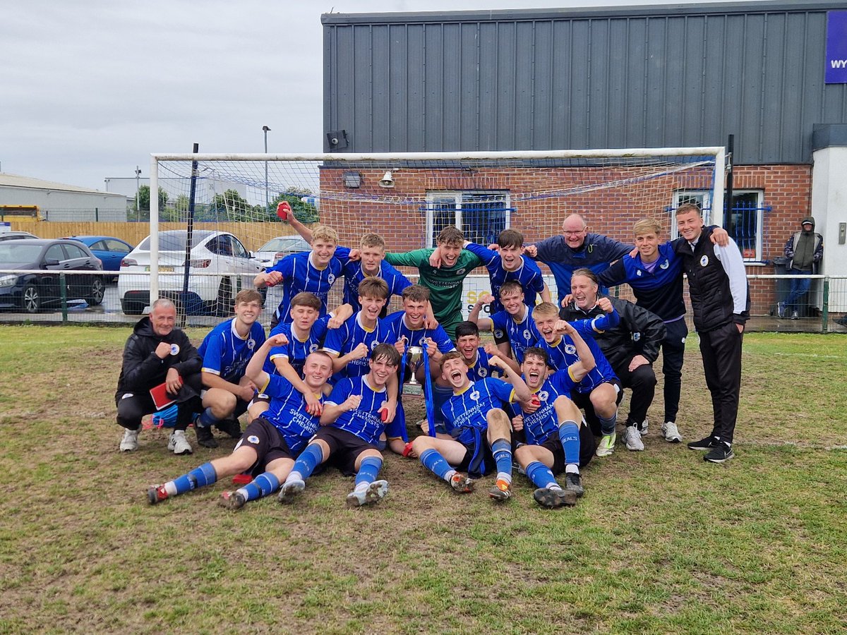 NORTH WEST YOUTH ALLIANCE (@northwestyouth2) on Twitter photo NWYA George Heslop Neil Thomason CUP WINNERS ๐
๐ต๐ต๐ตCHESTER FC๐ต๐ต๐ต
Congratulations <a href="/ChesterFC/">Chester FC</a> NWYA George Heslop Neil Thomason CUP WINNERS ๐
๐ต๐ต๐ตCHESTER FC๐ต๐ต๐ต
Congratulations <a href="/ChesterFC/">Chester FC</a>