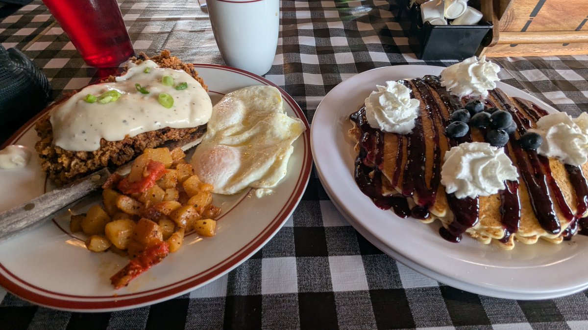 Swung by Fitch Ranch for a little breakfast with the wife and kids and we'll fish our way back! Great eats.